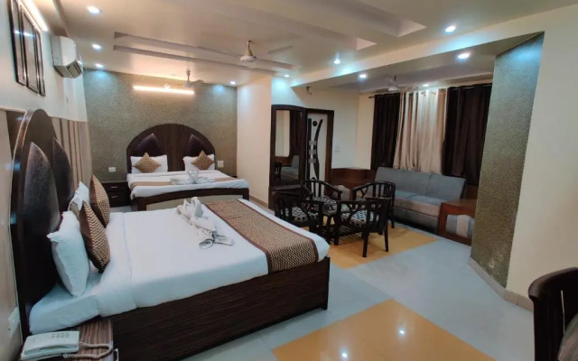 OYO 19453 Hotel Holy Basil