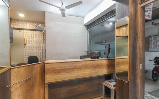 Spot on Thangam Lodge