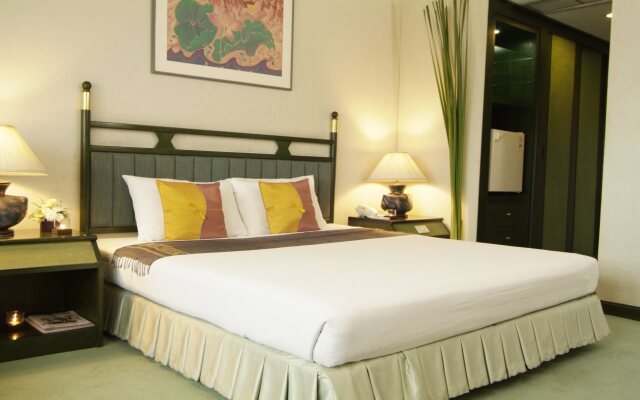 Saraburi Inn
