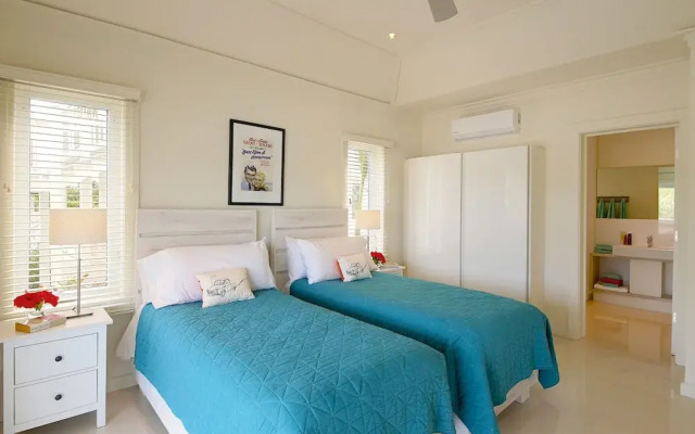 Anchor Point Apartments