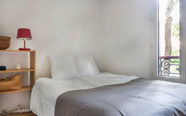 Studios Paris Bed & Breakfast - Le jardin de Montmartre