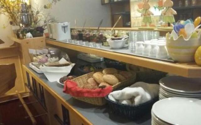 Hotel-Pension Pastow Garni