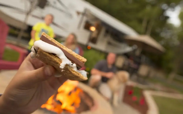 Williamsburg Campground