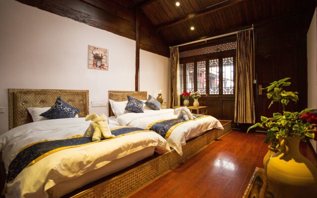 Travel Around the World Inn