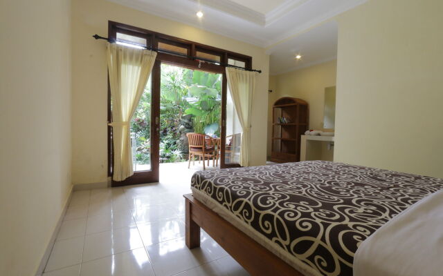 Frangipani Bungalow