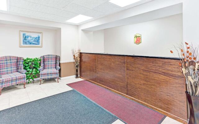 Super 8 Motel Carrollton CA