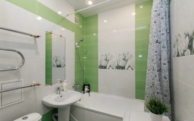 Apartments Yousinn on the street Geroyev Truda, 2