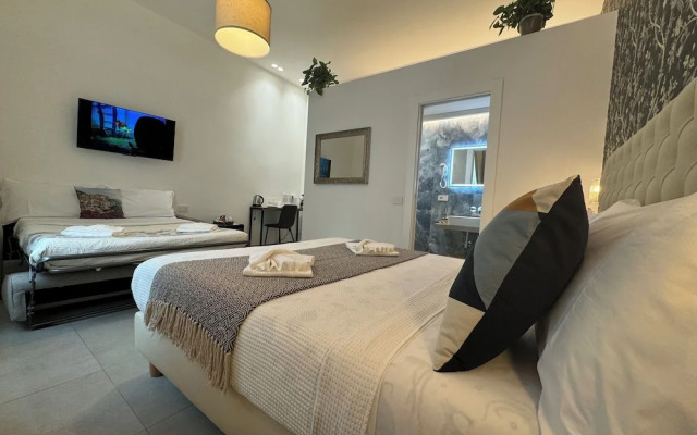 Lina Suites & Rooms