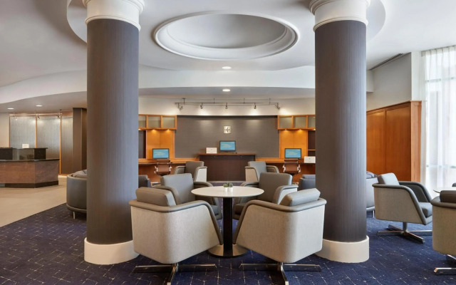 Courtyard by Marriott Toronto Mississauga/Meadowvale