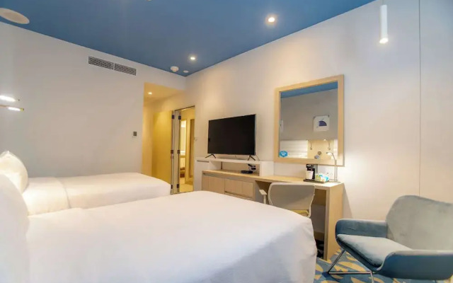 Hampton By Hilton Quito La Carolina Park