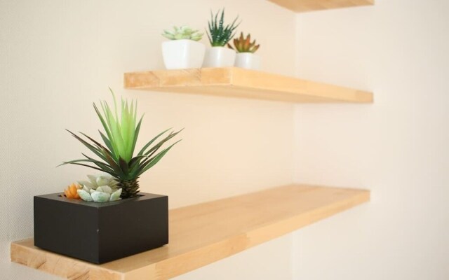 Sakuragawa No Kinkaku Apartment