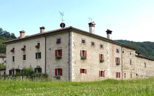 La Valle dei Laghi Bed & Breakfast