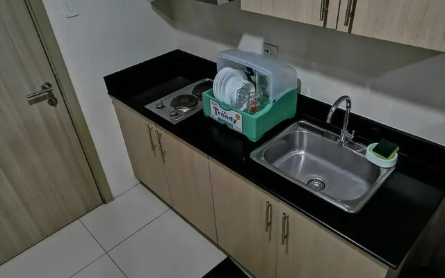 Lovely 1-bed Apartment in Pasay City