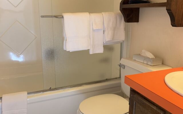 Rio Hondo Condominiums