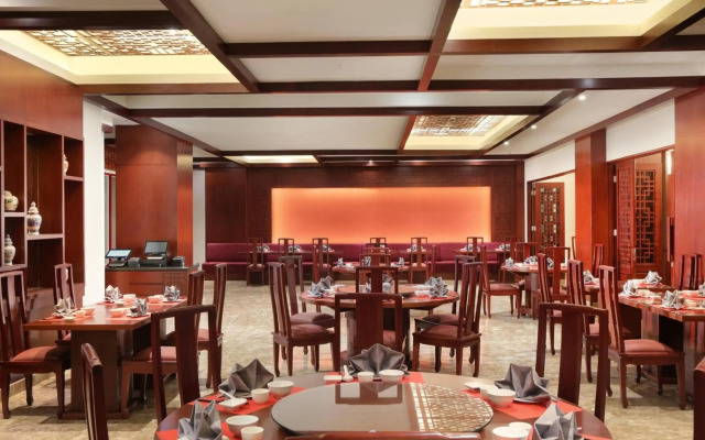 Four Points by Sheraton Manado