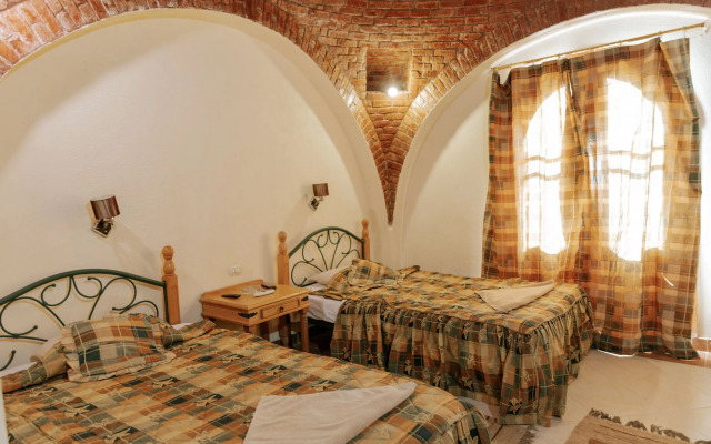 siwa safari paradise hotel