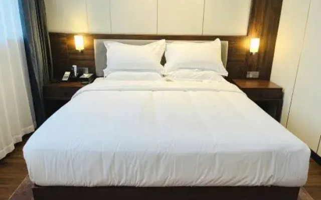 YFT Hotel (Haichang South Road Yintaicheng Branch)