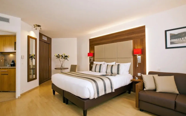 Residhome Appart Hotel Paris-Massy