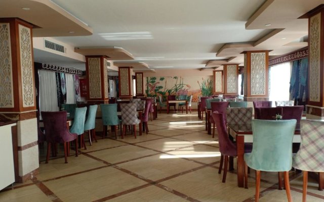 Nile Transport Hotel