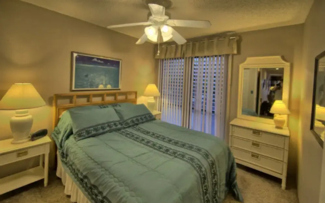 Sea Ge 3-212 2 Bedroom Condo