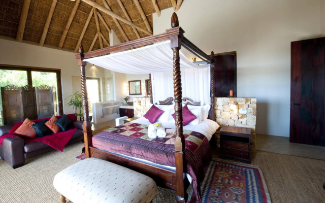 Tamodi Lodge and Stables