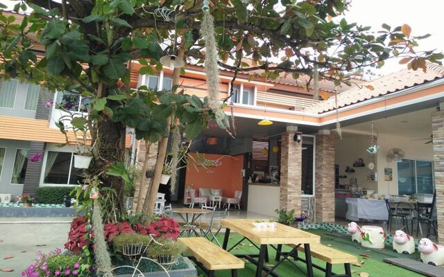 Winhouse Hotel