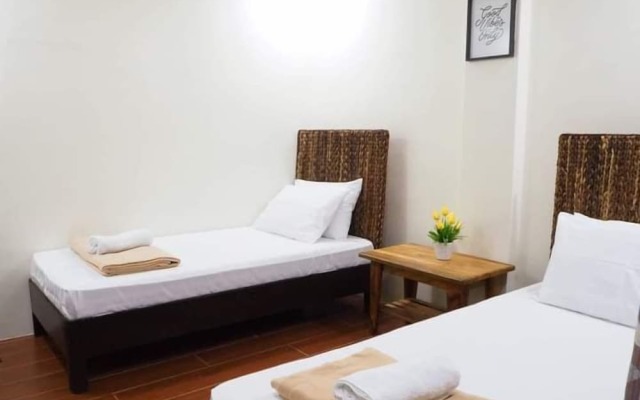 Thirdy's Tourist Inn