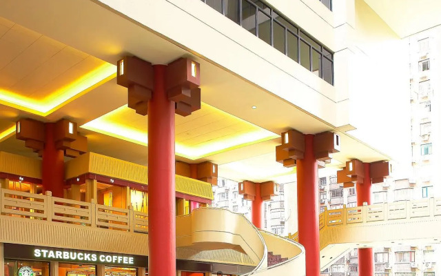 Shanghai Centre Serviced Apartment