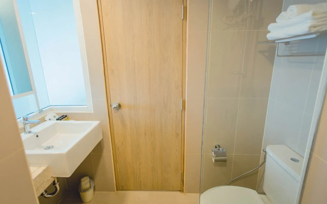 B2 Nakhon Sawan Premier Hotel