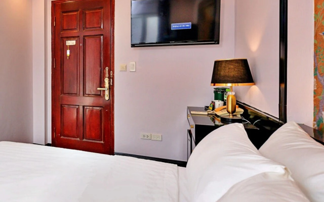 HANZ Memories Premiere Hotel