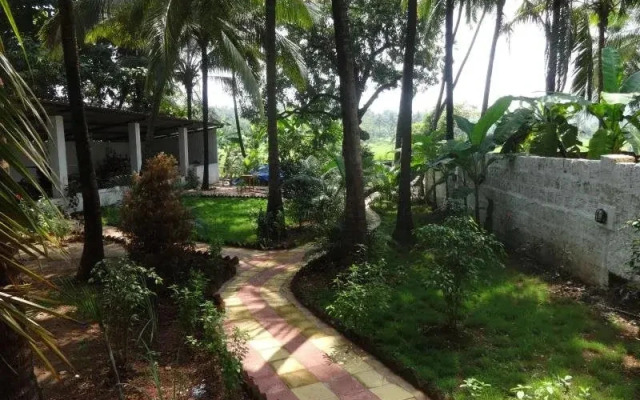 Shiva Sea Side
