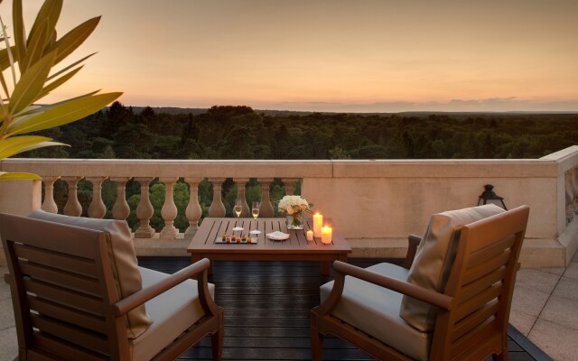 InterContinental Chantilly Chateau Mont Royal by IHG