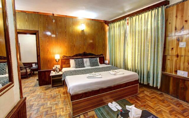 Hotel Hema Holiday Home
