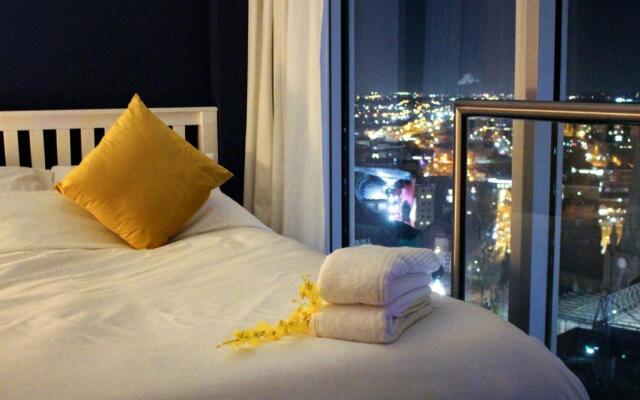 Deluxe 1 Bedroom Apartment - City Centre