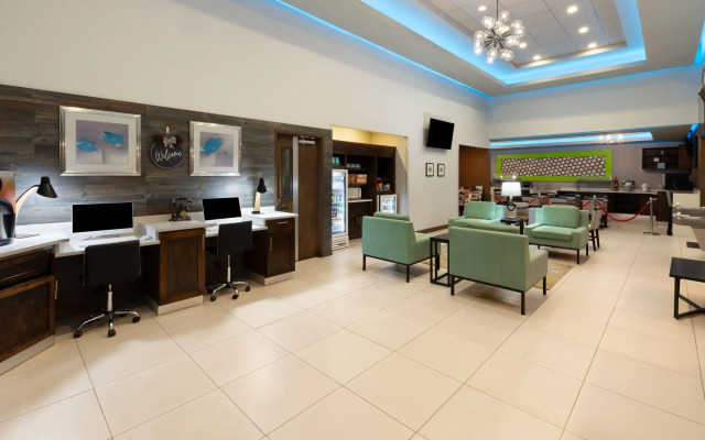 Ramada by Wyndham El Paso