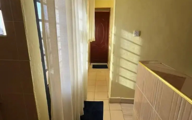 Lux Suites TRM 1 Bedroom Apartments