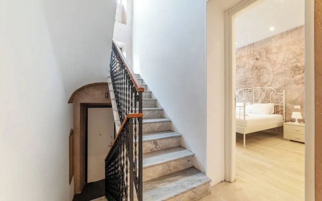 Major 93 Guesthouse