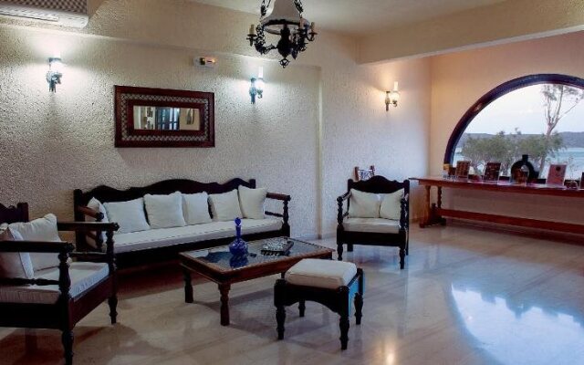 Corali Studios and Portobello Apartments