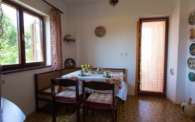 Spacious Apartment With Terrace, Near the Beach
