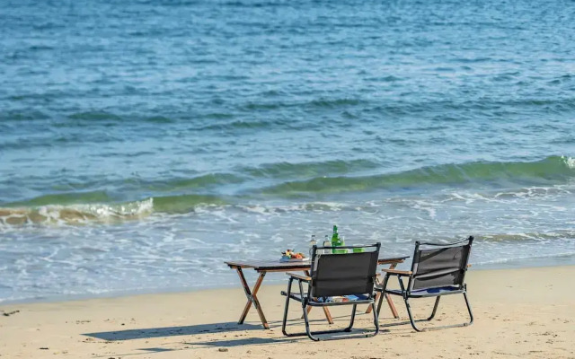HAJANA Beachside Homestay