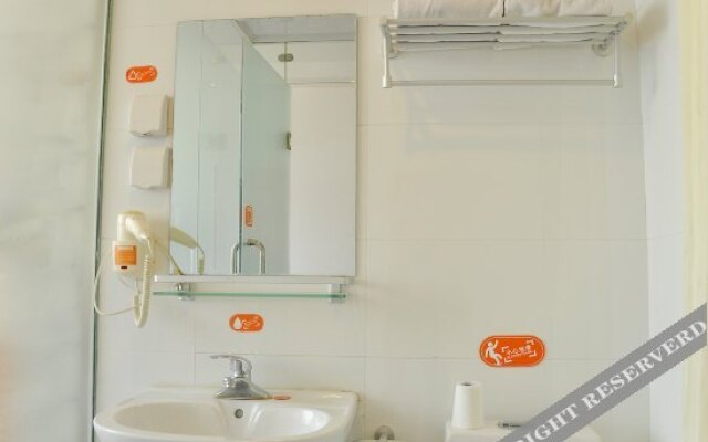 Hi Inn (Taiyuan north Jianshe Road Taitie Plaza store)