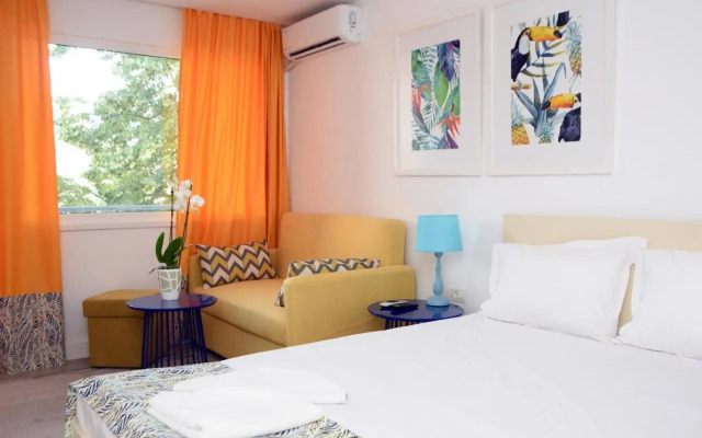 Spring Holiday Resort