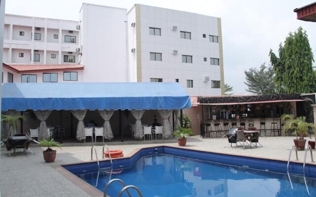 Channel View Hotel