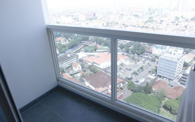 Affordable 2BR Apartment @ Menteng Park