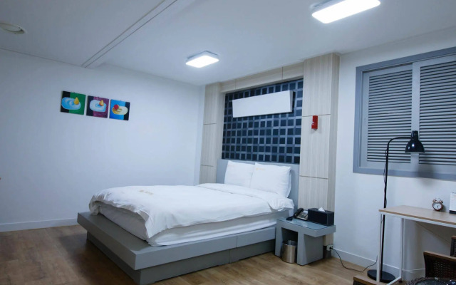 Rexhotel
