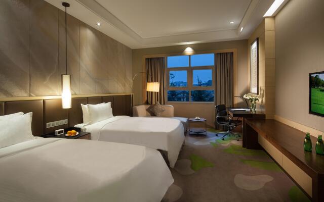Holiday Inn Qingdao Expo