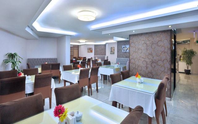 Budo Hotel