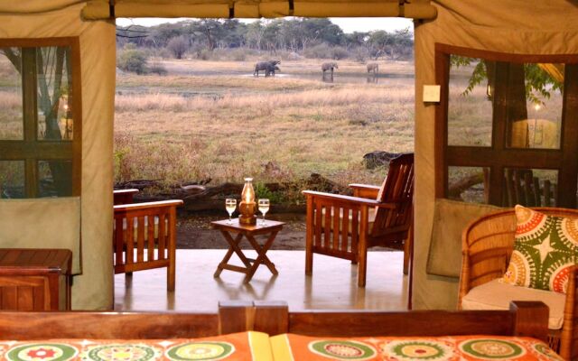 The Hide Lodge