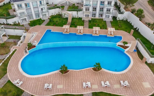 Leda Hotel