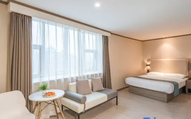 Chongqing Jiefangbei Hongyadong Fuyue Rezen Hotel